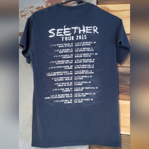 Seether 2015 Concert Tour Tshirt small - Picture 2 of 4